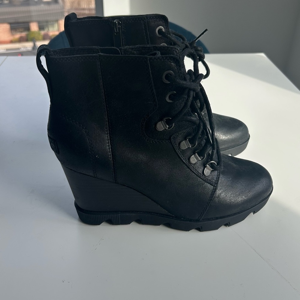 SOREL wedge booties